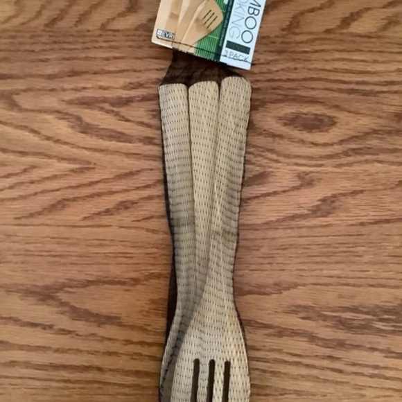 EVRI Other - EVRI Bamboo Cooking Utensils Set - Natural and Black
